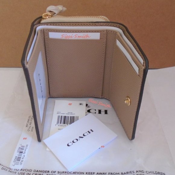 NWT Coach Candy Pink Small Trifold Wallet in Colorblock - Picture 3 of 9